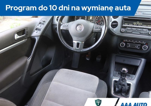 Volkswagen Tiguan cena 53000 przebieg: 145058, rok produkcji 2013 z Skoki małe 172